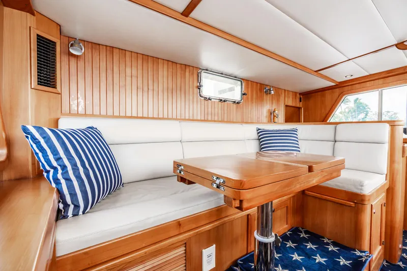 Merry Lady Yacht Photos Pics 