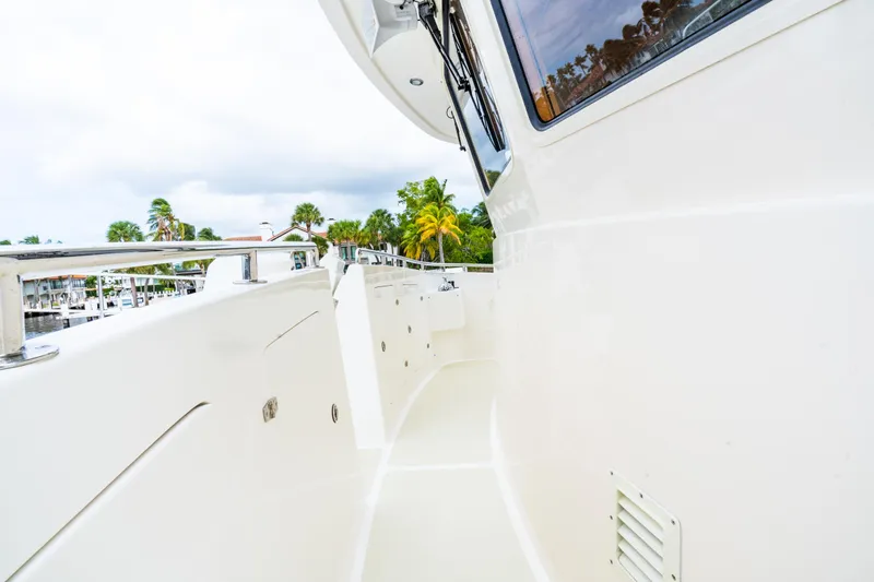 Merry Lady Yacht Photos Pics 