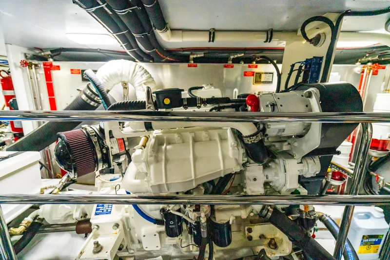 Merry Lady Yacht Photos Pics 