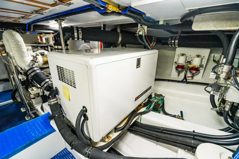 Merry Lady Yacht Photos Pics 