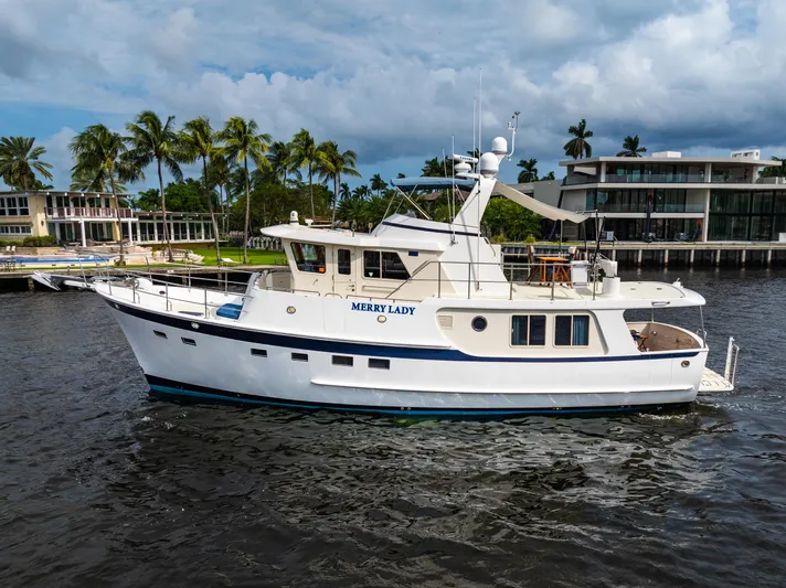 Merry Lady Yacht Photos Pics 