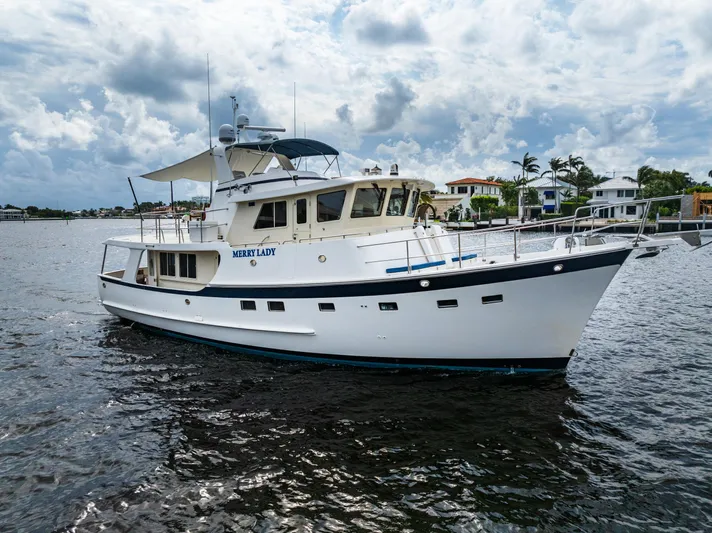 Merry Lady Yacht Photos Pics 