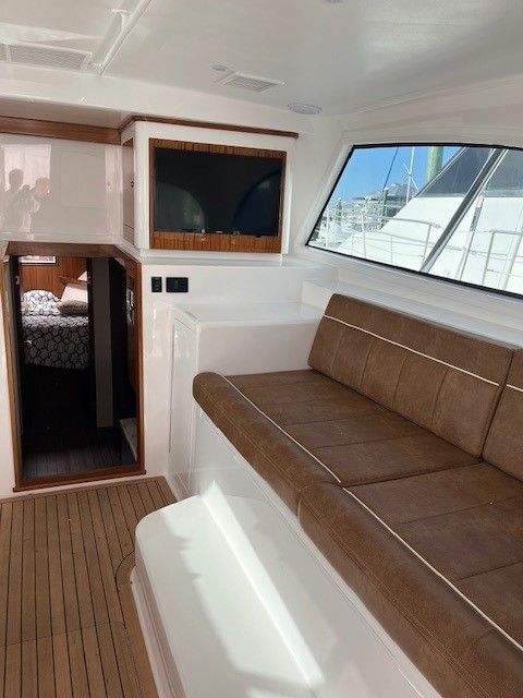 2023 Viking 46 