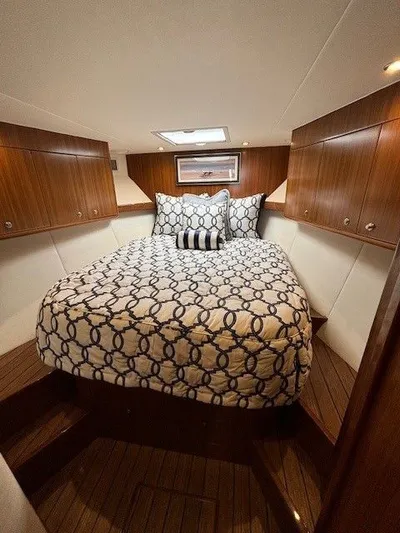 Long Shot II Yacht Photos Pics 