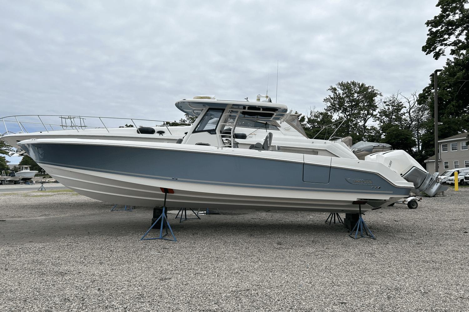 2023 Boston Whaler 330 Outrage Sport Fishing for sale YachtWorld