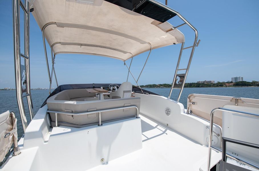 2020 Beneteau Swift Trawler 35