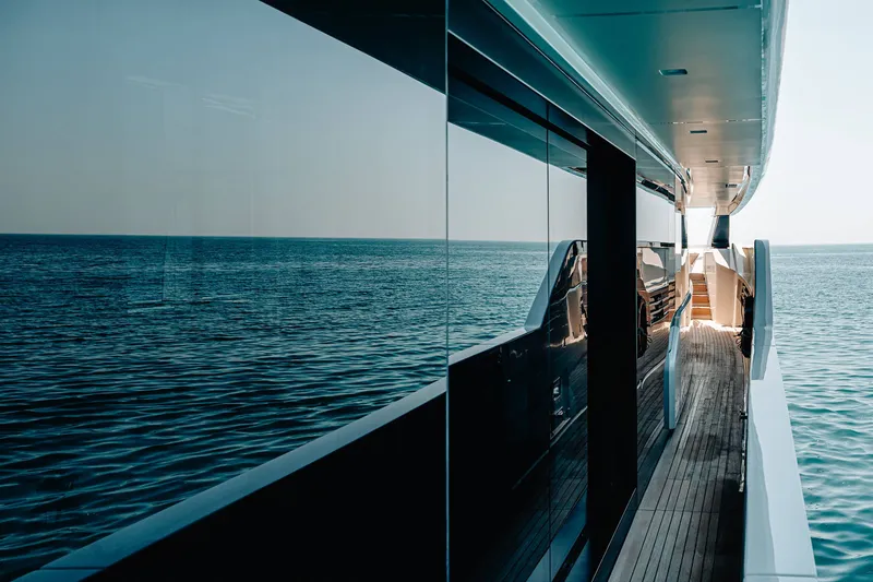 Sl106a Yacht Photos Pics 