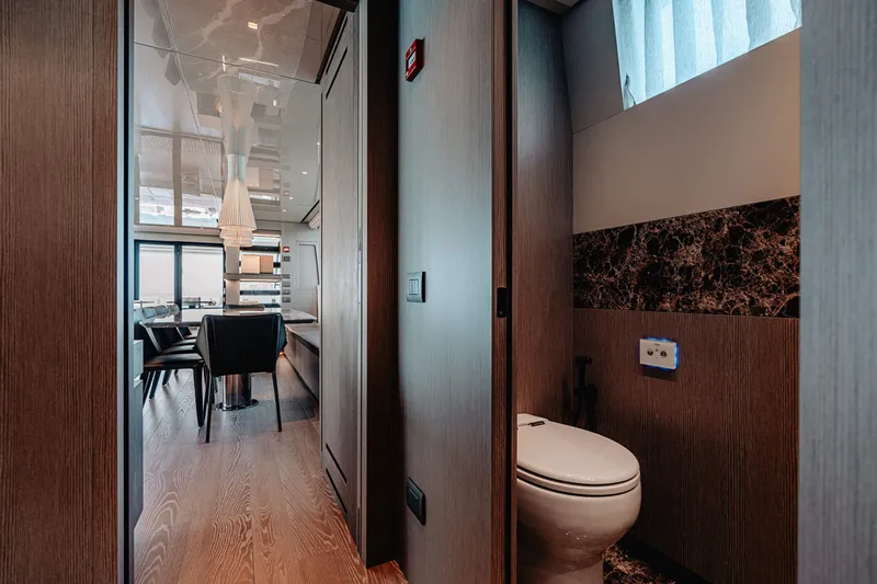 Sl106a Yacht Photos Pics 