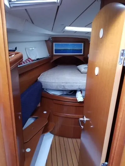 Sapphire Yacht Photos Pics 