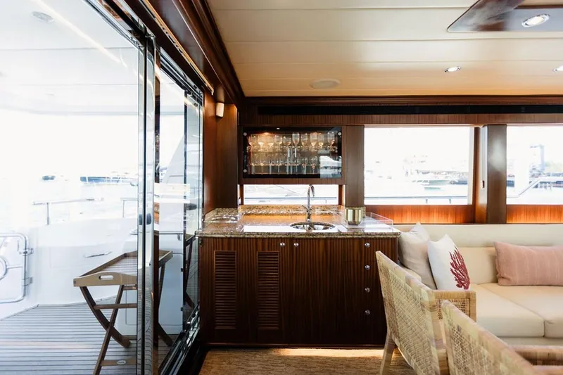 3w Yacht Photos Pics Luxurious interior of 2010 Horizon 74 Motoryacht with elegant seating and bar area.