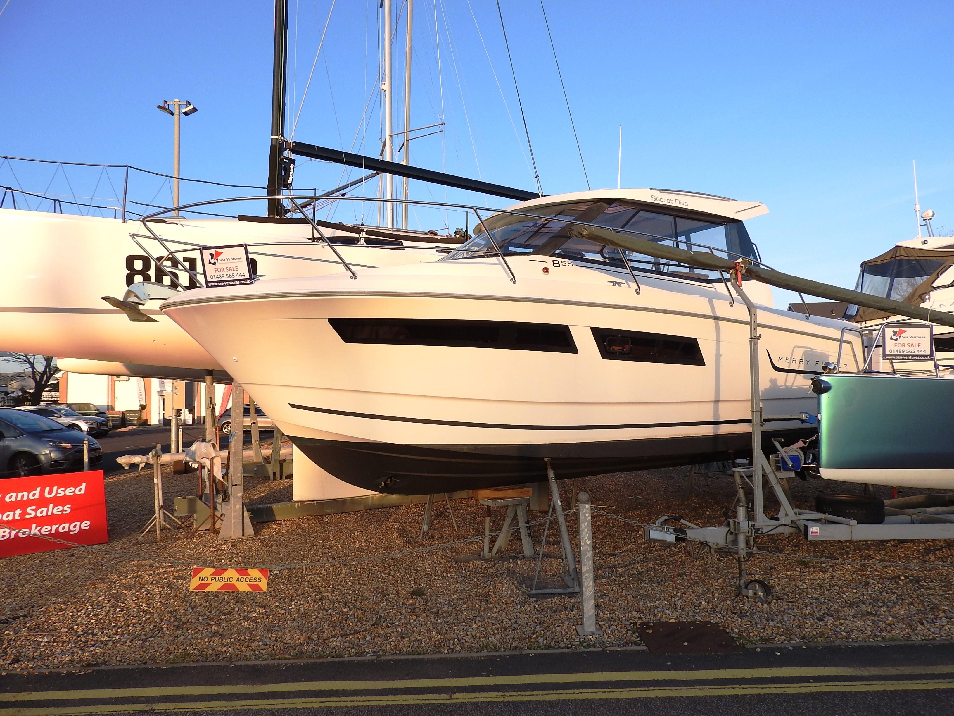 2013 Jeanneau Merry 855 Cruiser for sale YachtWorld