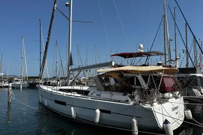 2017 Dufour 512 Grand Large