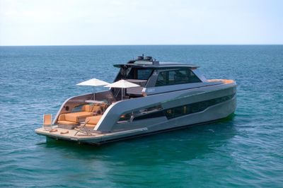 Yacht