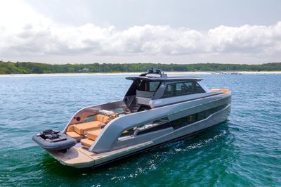 Yacht