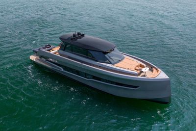 Yacht