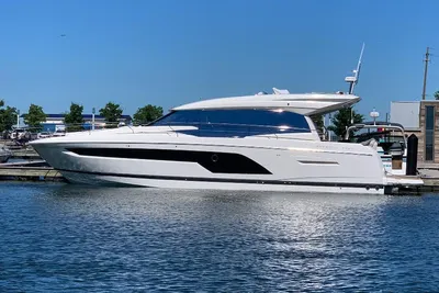 Prestige 590 Sport Fly
