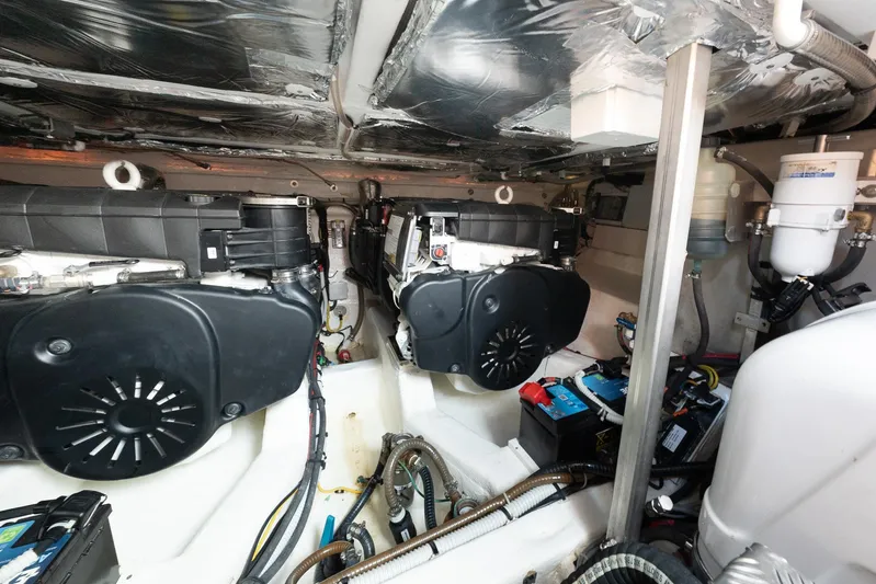 Bote Coco Yacht Photos Pics 