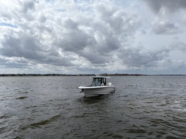 2026 Boston Whaler 360 Outrage Yacht Photos Pics 