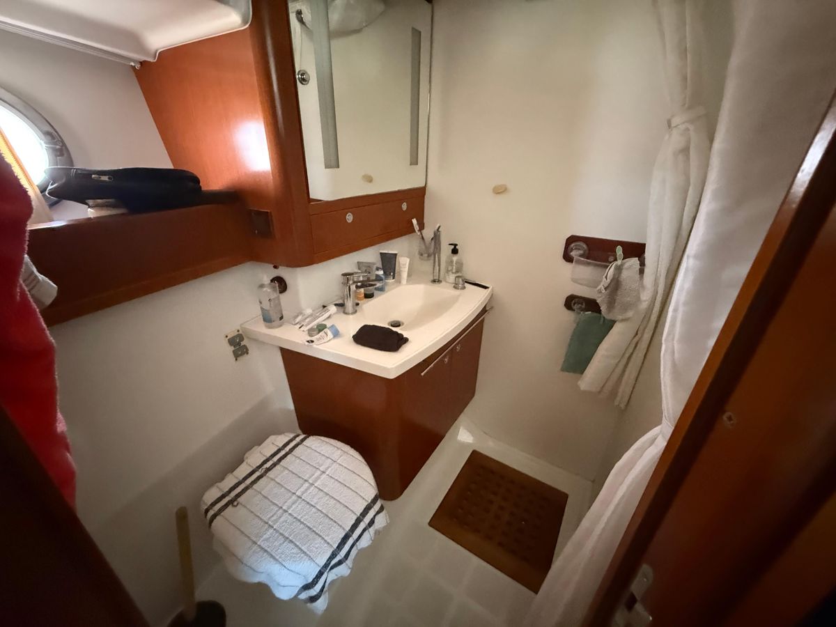 2012 Beneteau 45 