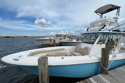 Everglades 355 Center Console