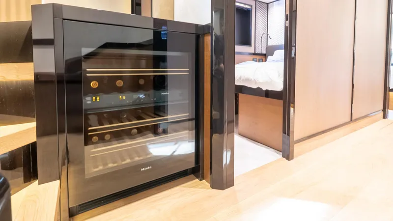 Available Now Yacht Photos Pics 