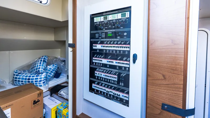 Available Now Yacht Photos Pics 