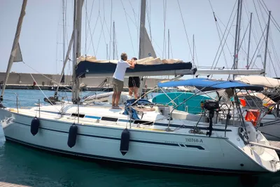 2003 Bavaria Cruiser 36
