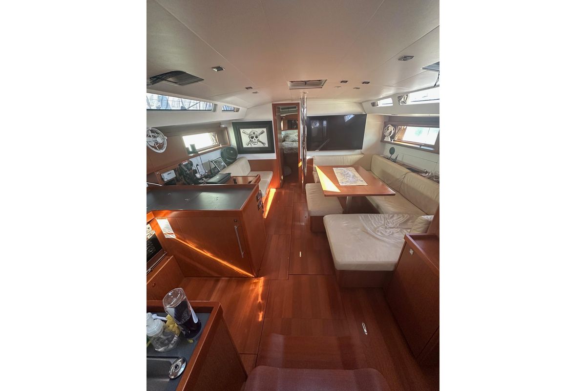 2014 Beneteau 48 