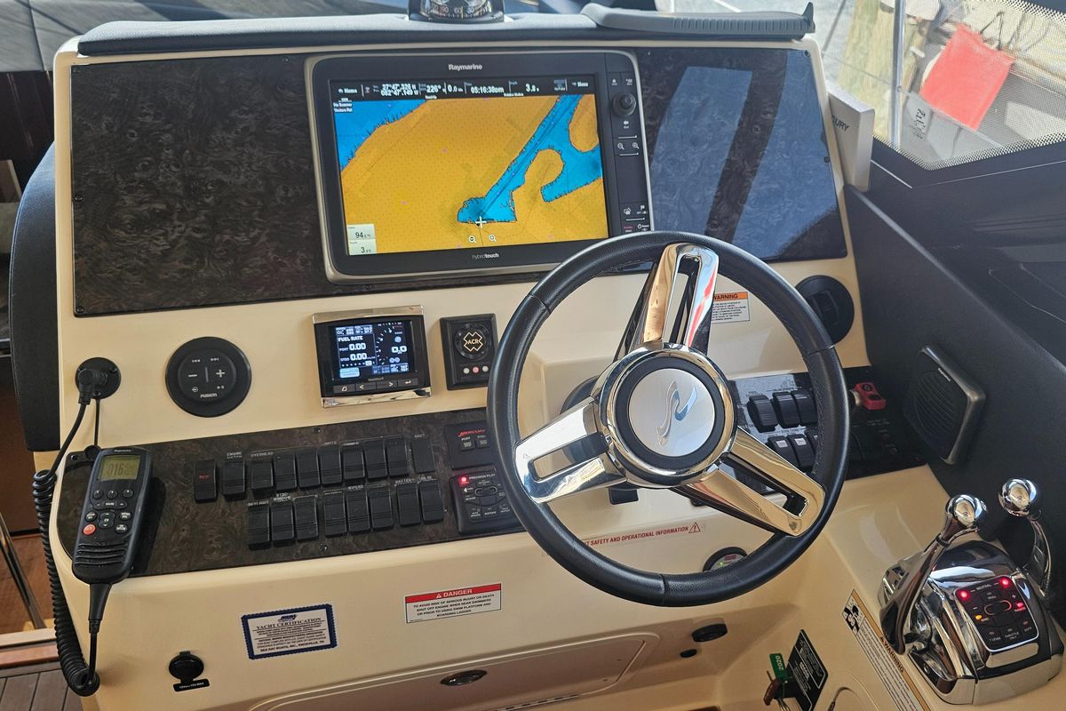 2016 Sea Ray 47 