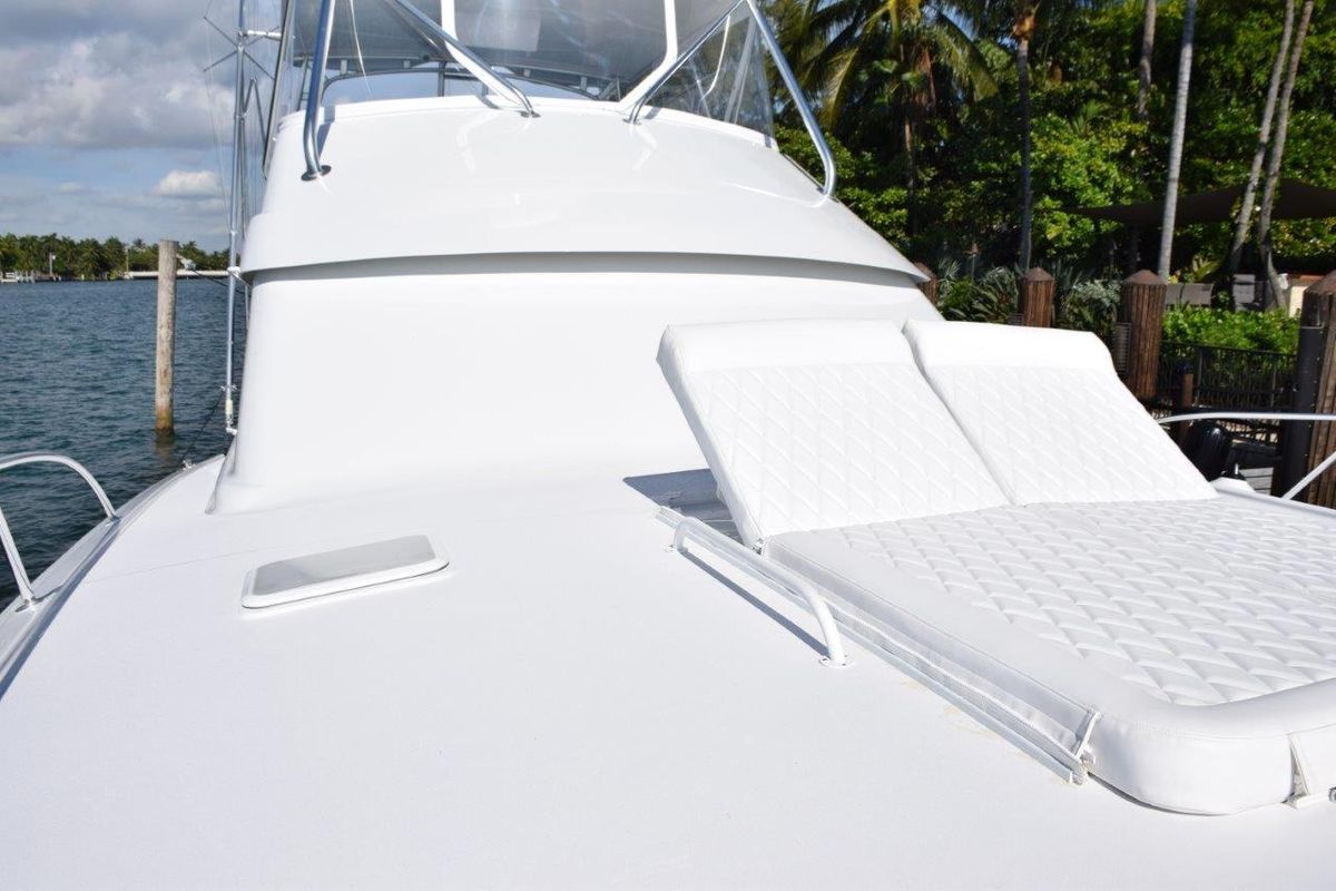 2005 Hatteras 60 