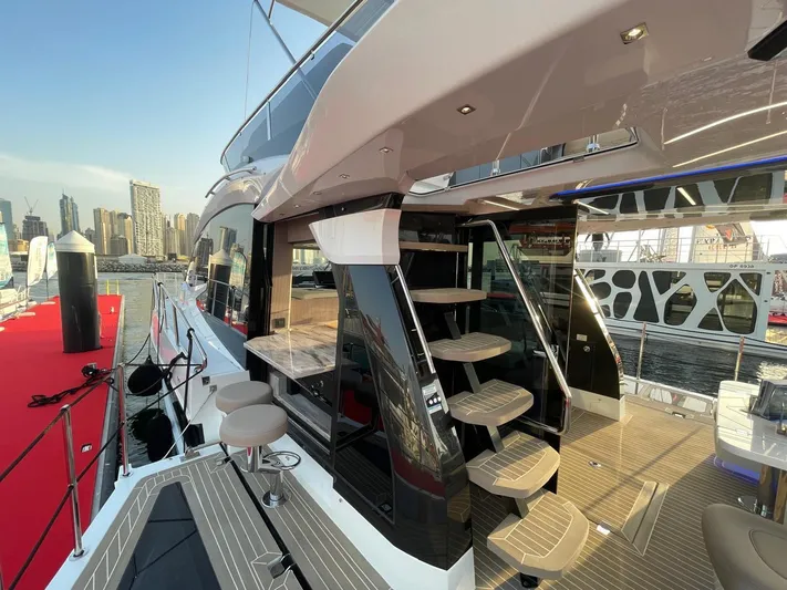  Yacht Photos Pics Galeon 480 Fly