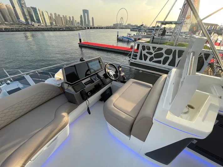  Yacht Photos Pics Galeon 480 Fly