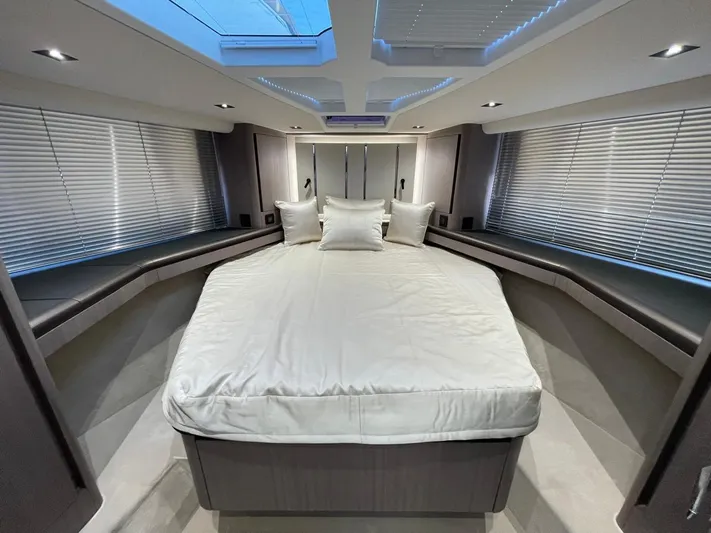  Yacht Photos Pics Galeon 480 Fly