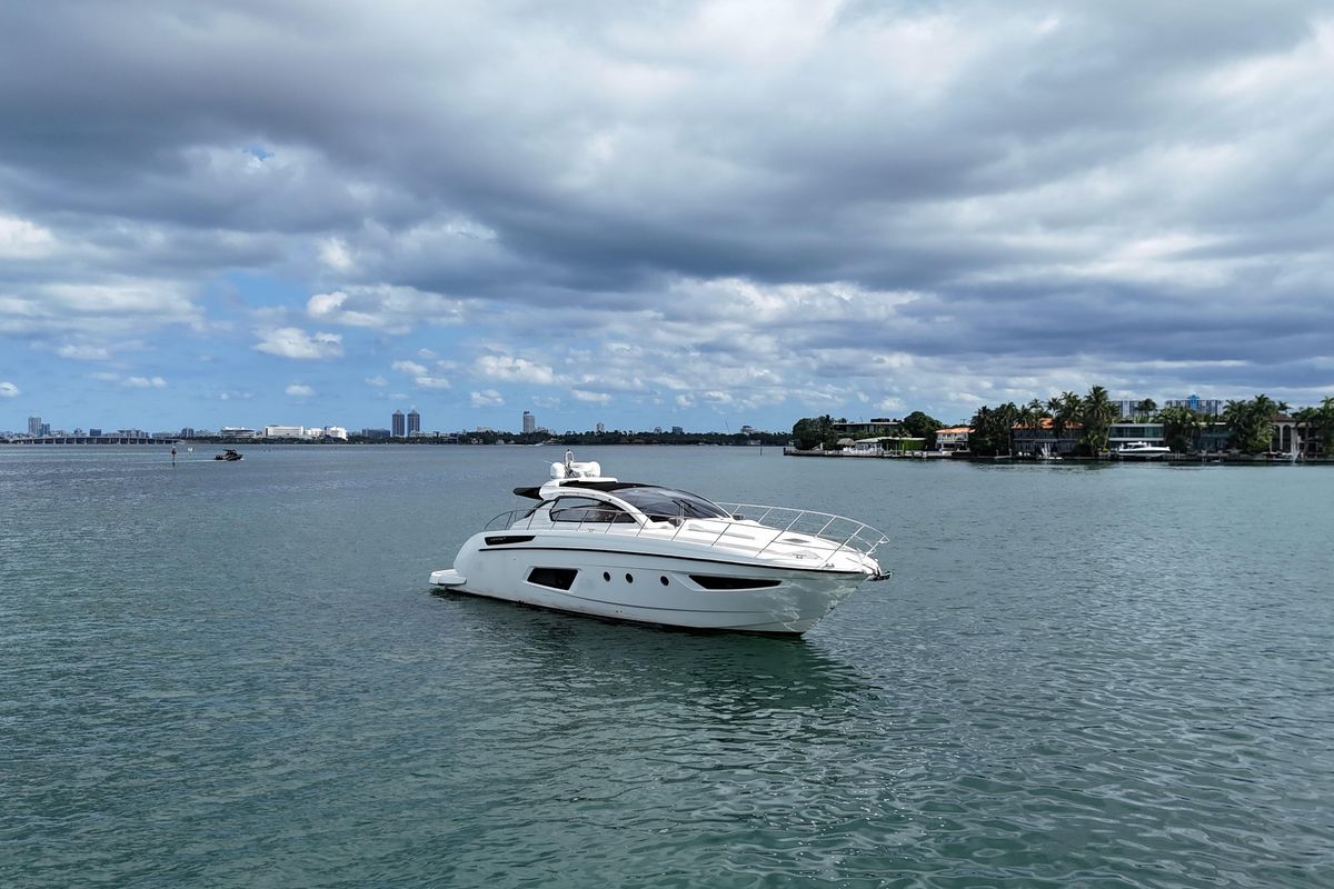 2014 Azimut 48 