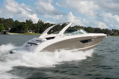 Regal 3300