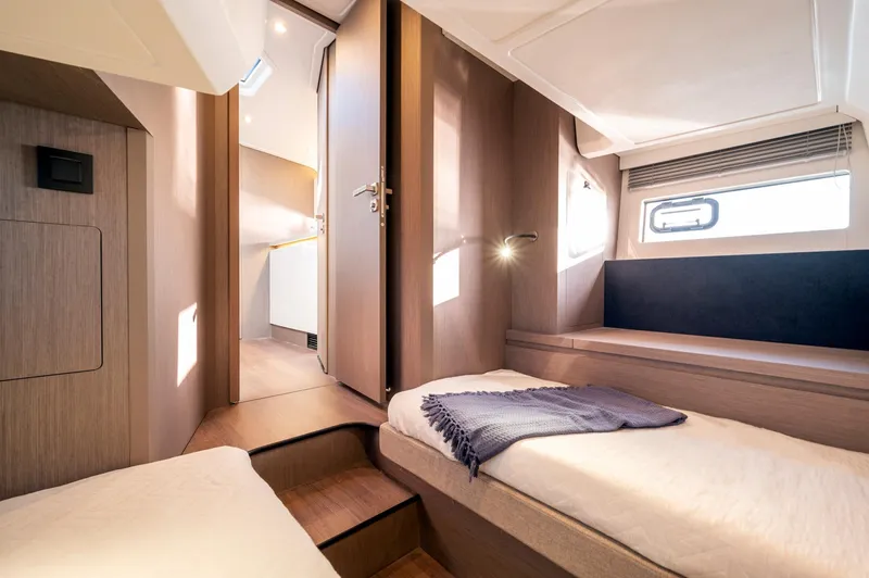 In Stock Yacht Photos Pics 