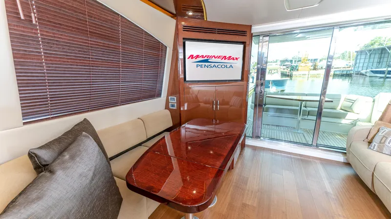  Yacht Photos Pics 2016-Sea-Ray-510-Fly-MarineMax-Pensacola