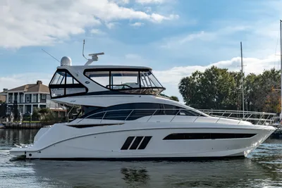 Sea Ray 510 Fly