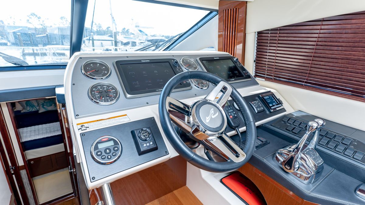 2016 Sea Ray 51 