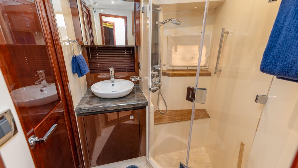 2016 Sea Ray 51 