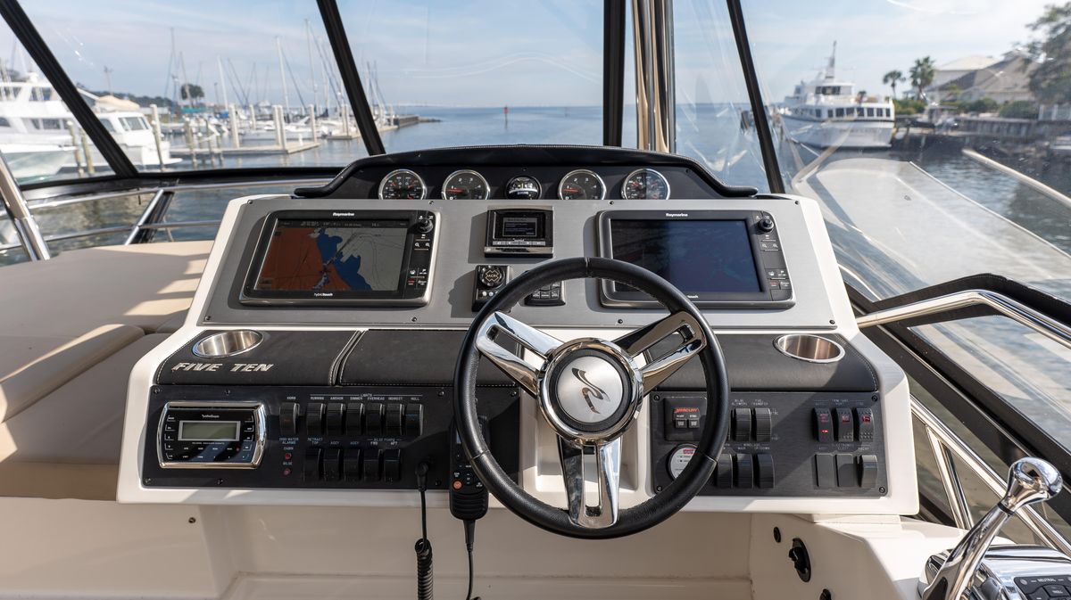 2016 Sea Ray 51 