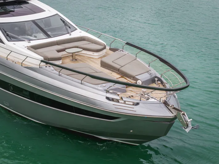 Partnership IV Yacht Photos Pics 