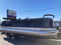 2022 Crest Classic DLX 220 SLSC