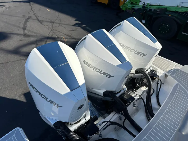 Lady Morgan Yacht Photos Pics 