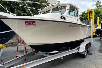Parker 2120 Sport Cabin