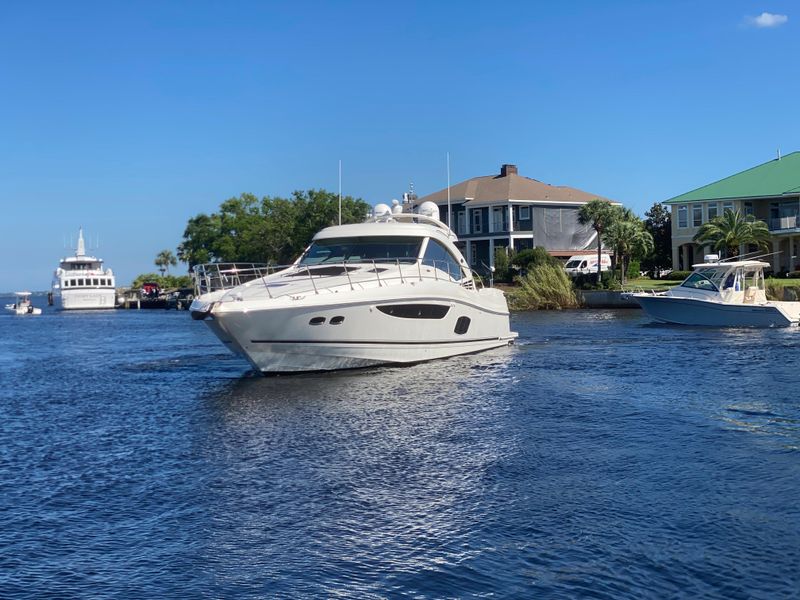 2013 Sea Ray 610 Sundancer