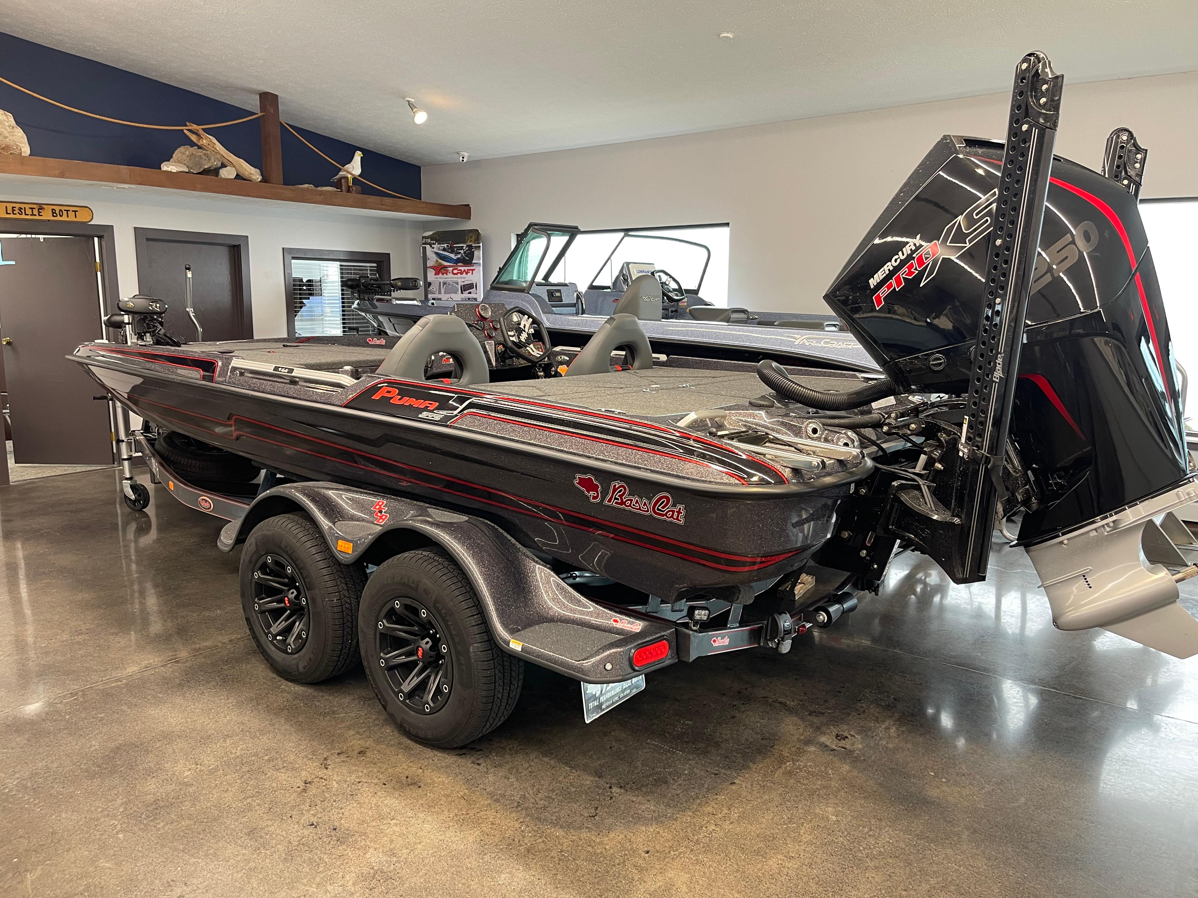 2023 Basscat Puma STS w/Mercury 250 Pro XS and Tandem Axle Trailer Demo Boat  - White Pine Marine