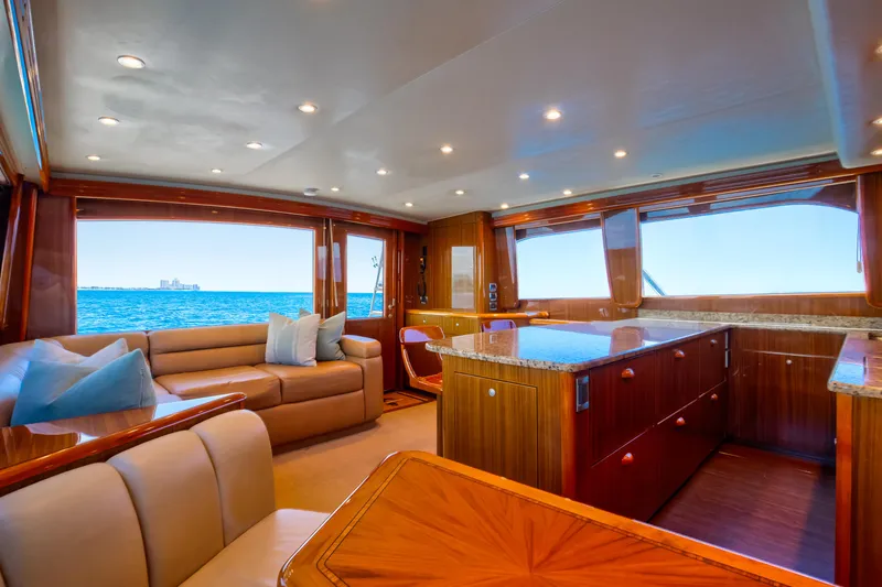 Mezzo II Yacht Photos Pics 