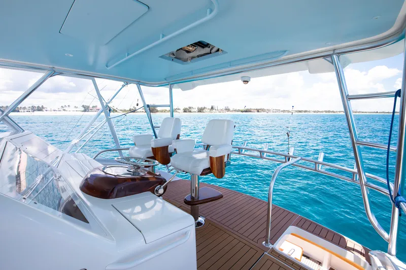 Mezzo II Yacht Photos Pics 