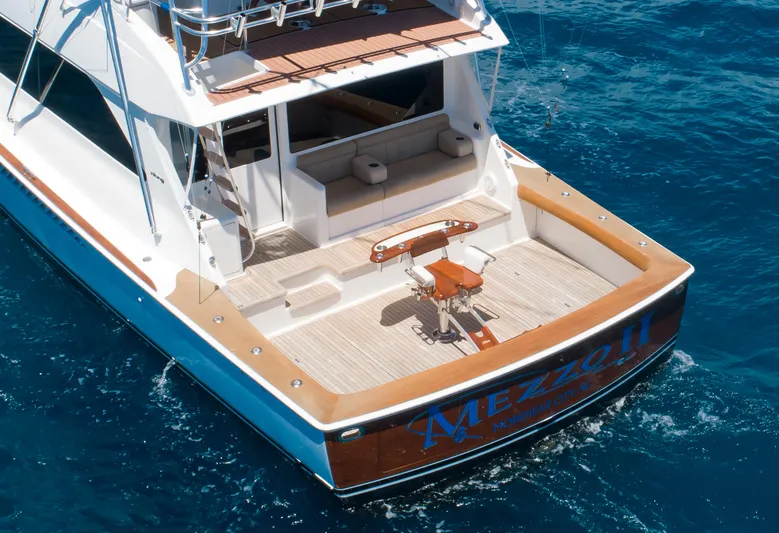 Mezzo II Yacht Photos Pics Viking 54 Mezzo II - Exterior Transom